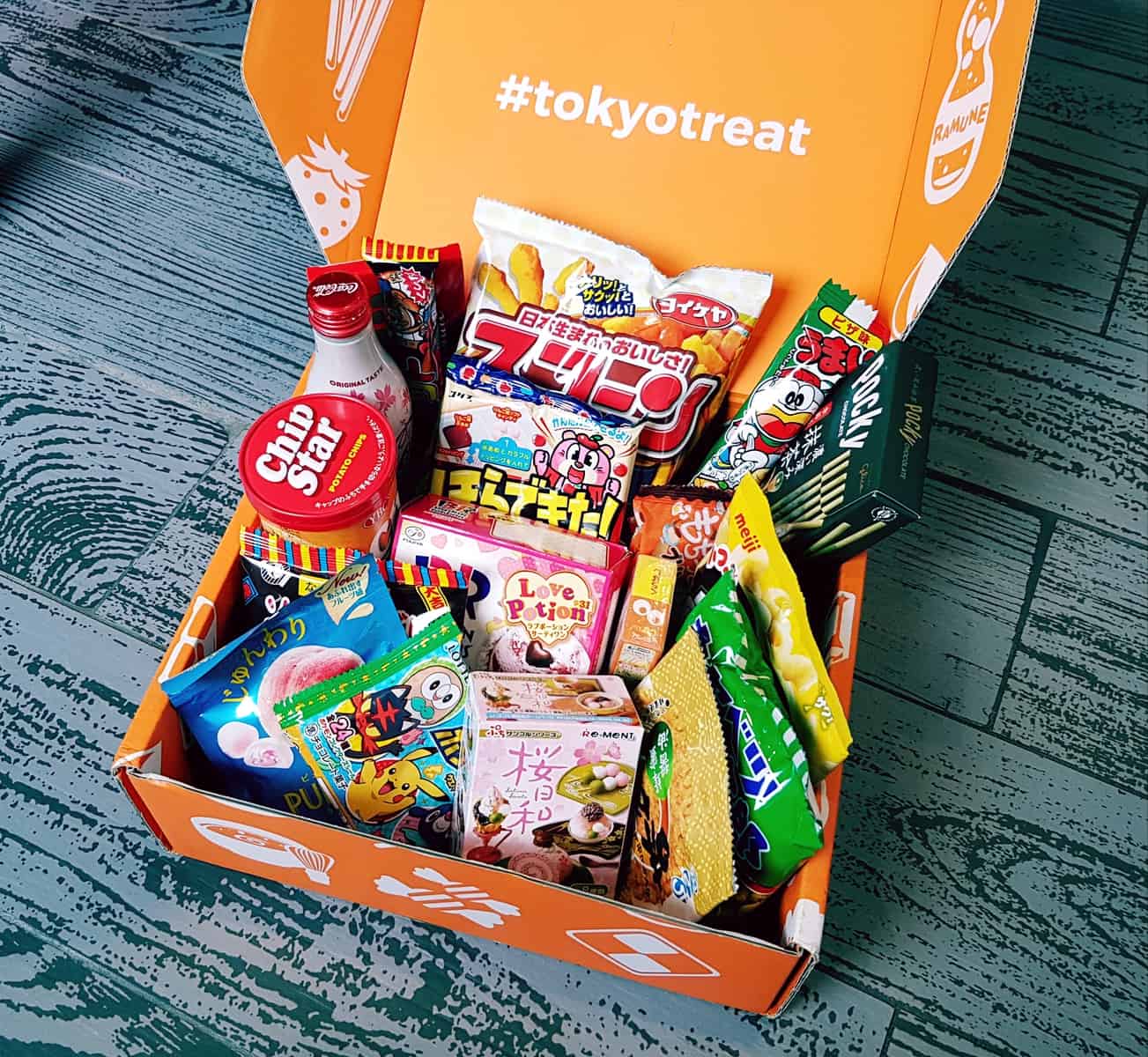 TokyoTreat - Japanese Candy April 2017 Second Anniversary Edition